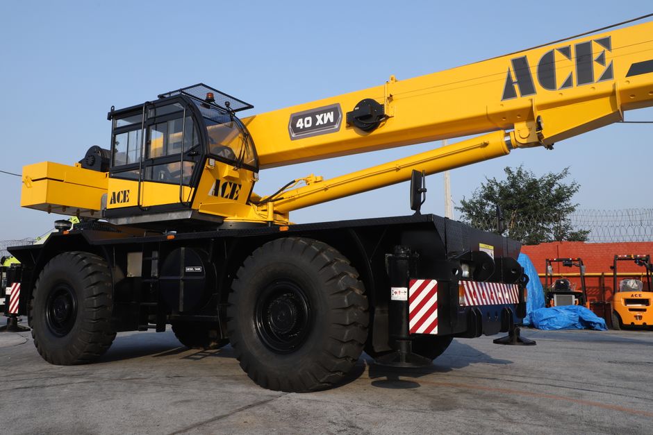 arrendamiento maquinaria construcción