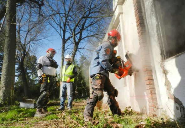 demolition contractor