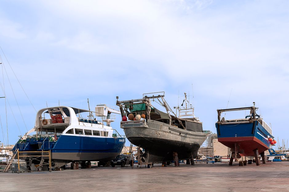 boat repair shop