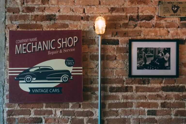 vinyl sign company